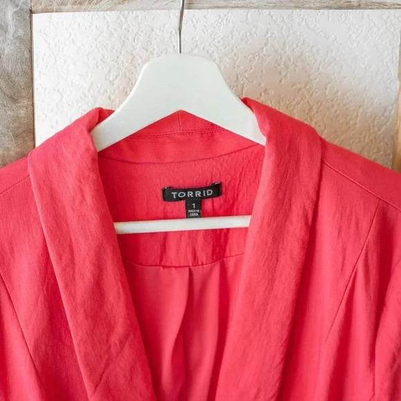 TORRID BLAZER Sz 1 / XL CORAL OPEN FRONT PLEATED JACKET - Picture 2 of 7